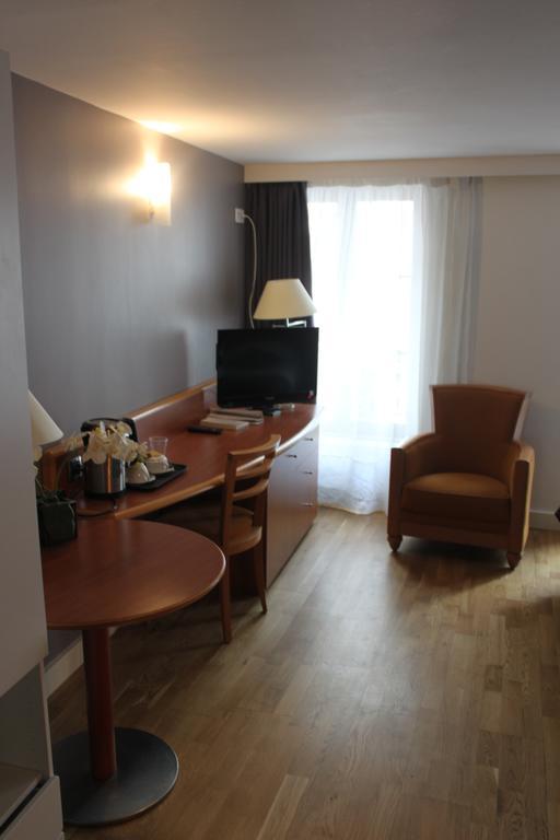 פריז Hotel Metropolitain מראה חיצוני תמונה